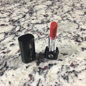 Marc Jacobs “Goddess” lip creme shade 202